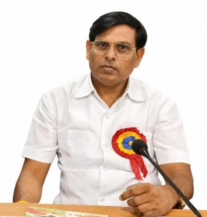Sh. Dinesh Kumar Gaur